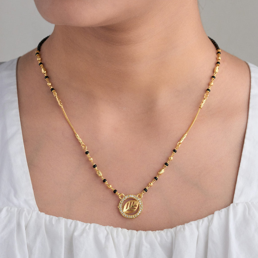 Round Shape Left Design 18k Gold Plated Mangalsutra for women
