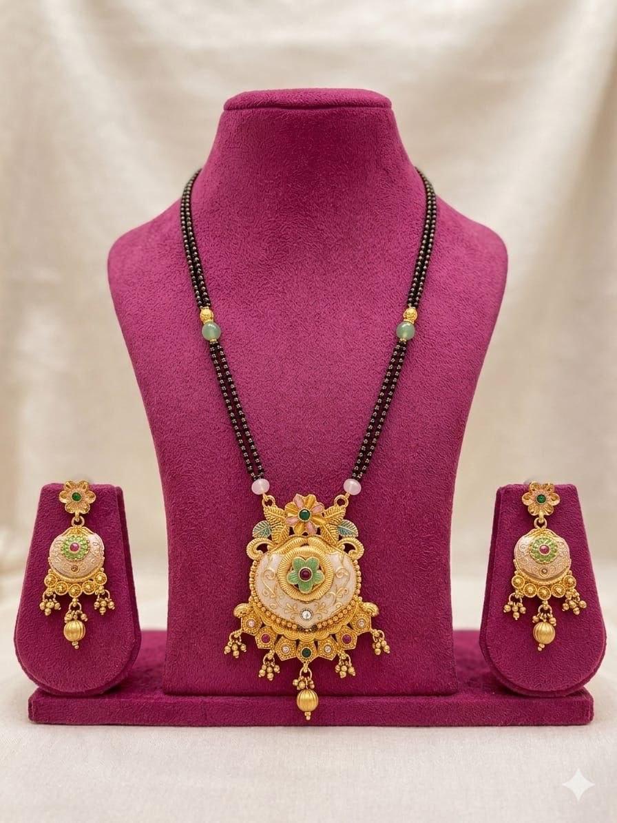 Rajwadi PushpKamal Heritage Mangalsutra Set (Pendant & Earrings)