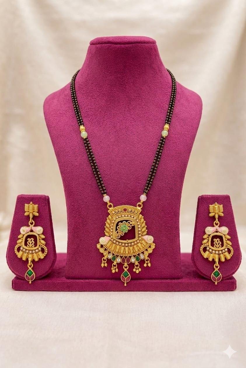 Rajwadi Maharani Vaibhav Mangalsutra Set (Pendant & Earrings)