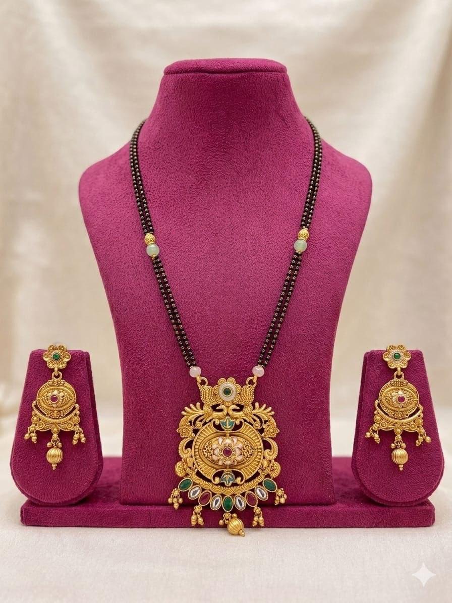 Rajwadi Surya Kundan Bloom Mangalsutra Set (Pendant & Earrings)